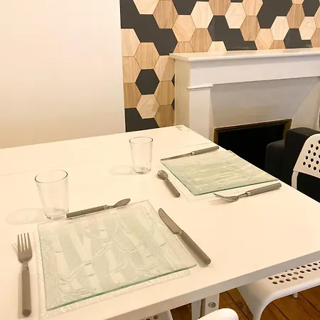 Maison De 10 Personnes Clos Chassaing- Wifi -centre -property Nm Apartment *