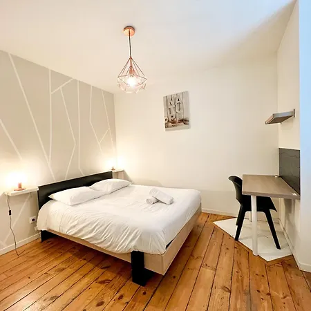 Maison De 10 Personnes Clos Chassaing- Wifi -centre -property Nm Apartment Perigueux