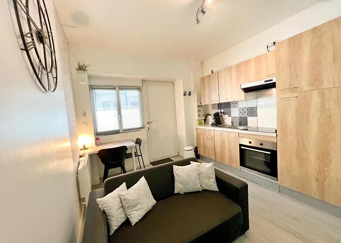 Maison De 10 Personnes Clos Chassaing- Wifi -centre -property Nm *